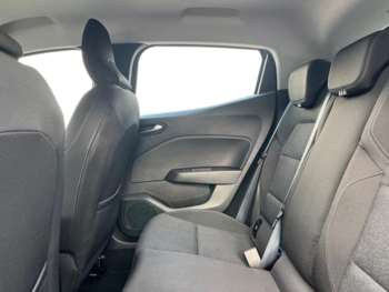 Used Renault Clio 2021 for sale - 74537691: Photo