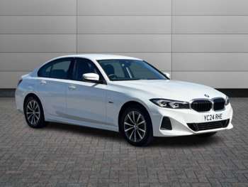 2024 - 2.0 330e 12kWh Sport Saloon 4dr Petrol Plug-in Hybrid Auto Euro 6 (s/s) (29