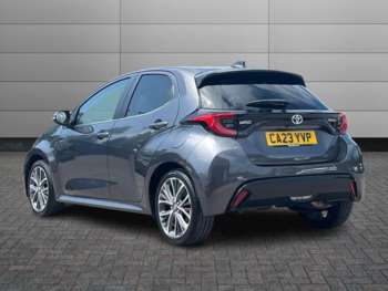 Used Toyota Yaris 2023 for sale - 74974965: Photo