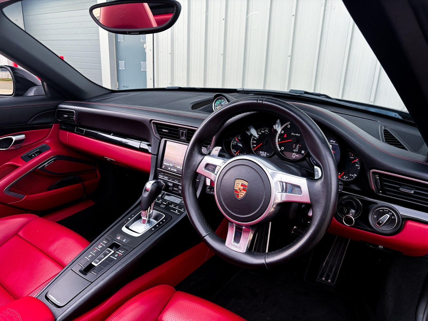 Used Porsche 911 2015 for sale - 77230269: Photo 17