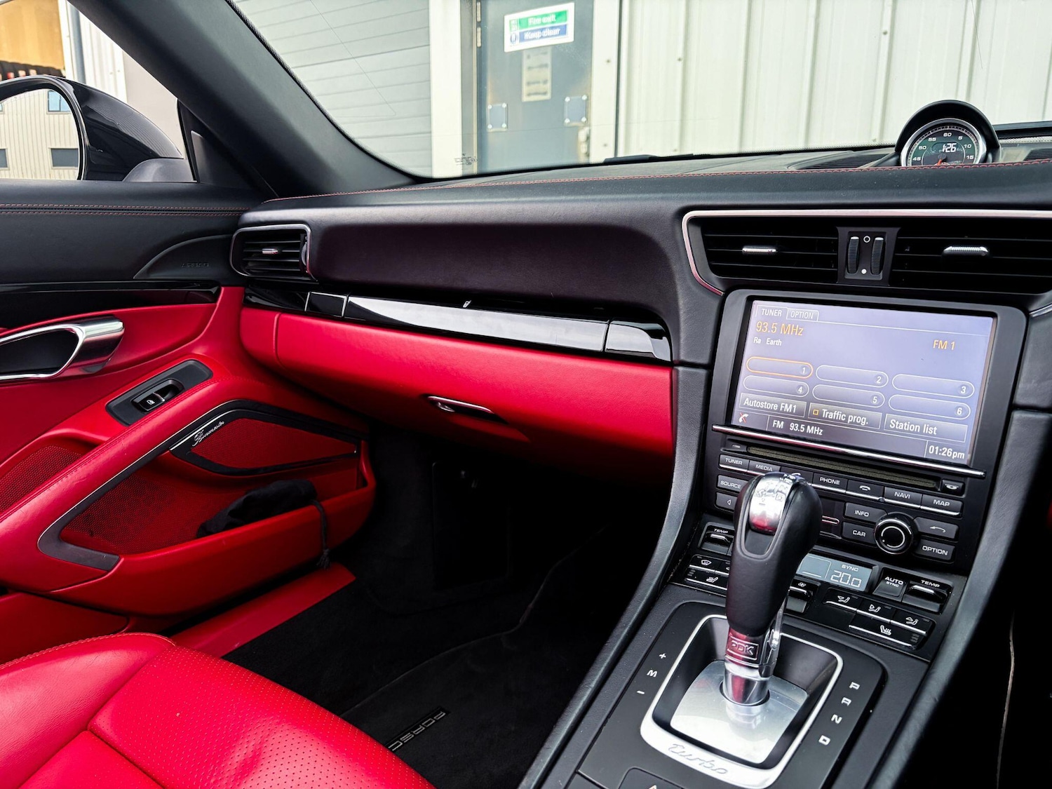 Used Porsche 911 2015 for sale - 77230269: Photo 18