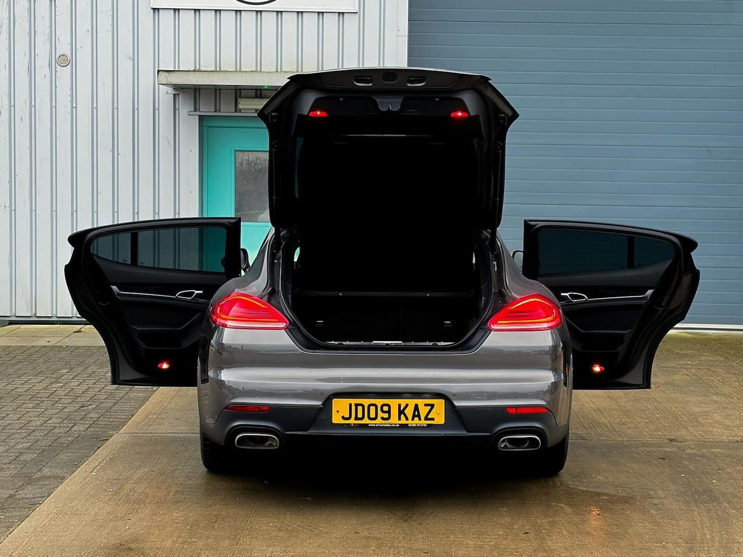 Used Porsche Panamera 2013 for sale - 77290722: Photo 10