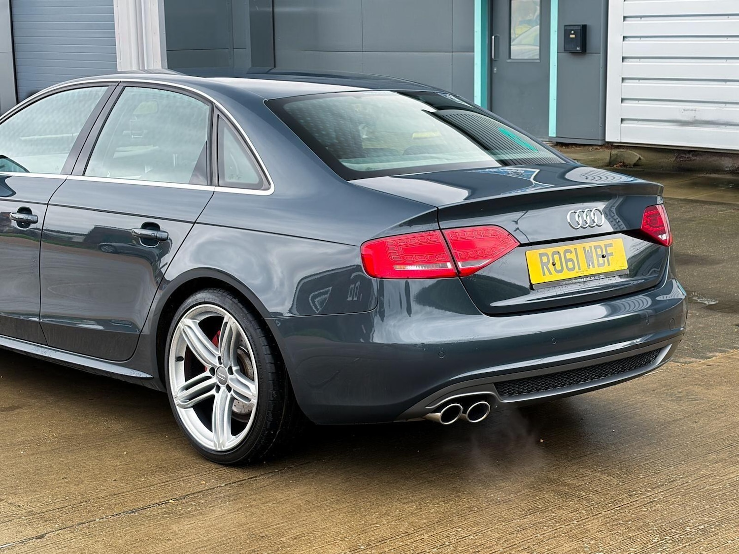 Used Audi A4 2011 for sale - 77279214: Photo 11