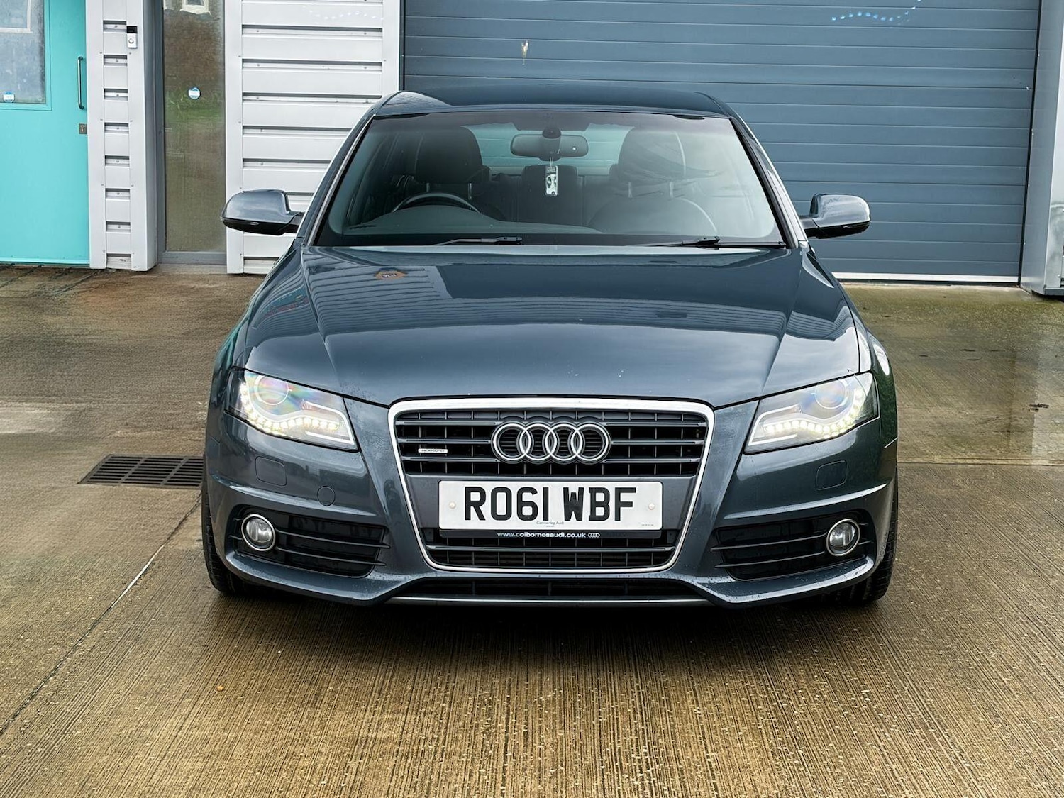 Used Audi A4 2011 for sale - 77279214: Photo 2
