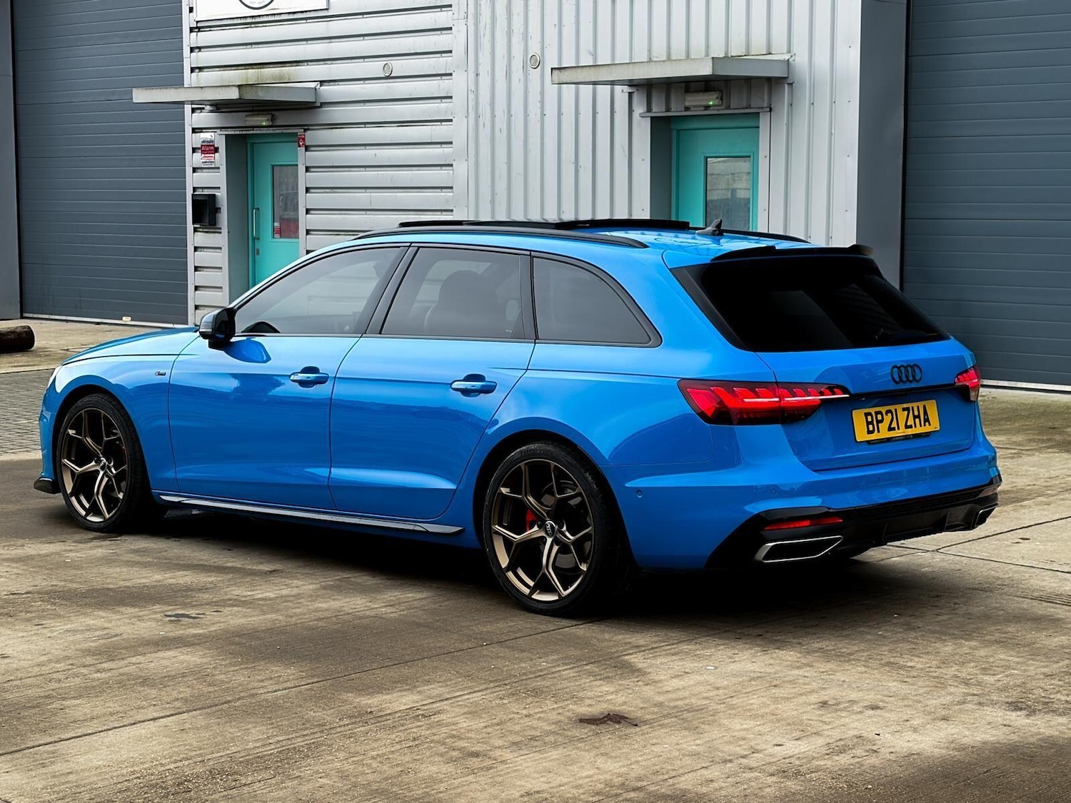 Used Audi A4 Avant for sale - 77456152: Photo 12