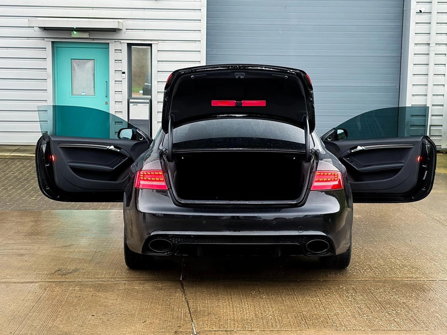 Used Audi RS5 2012 for sale - 77424847: Photo 10