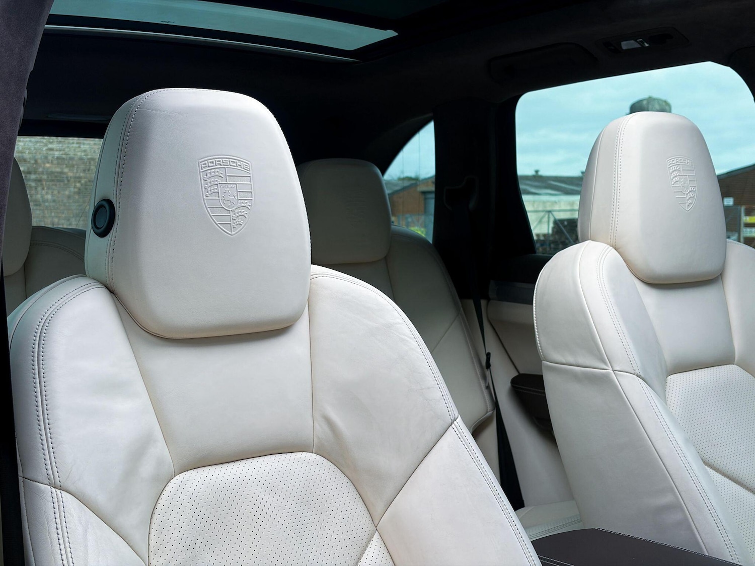 Used Porsche Cayenne 2013 for sale - 77484592: Photo 24