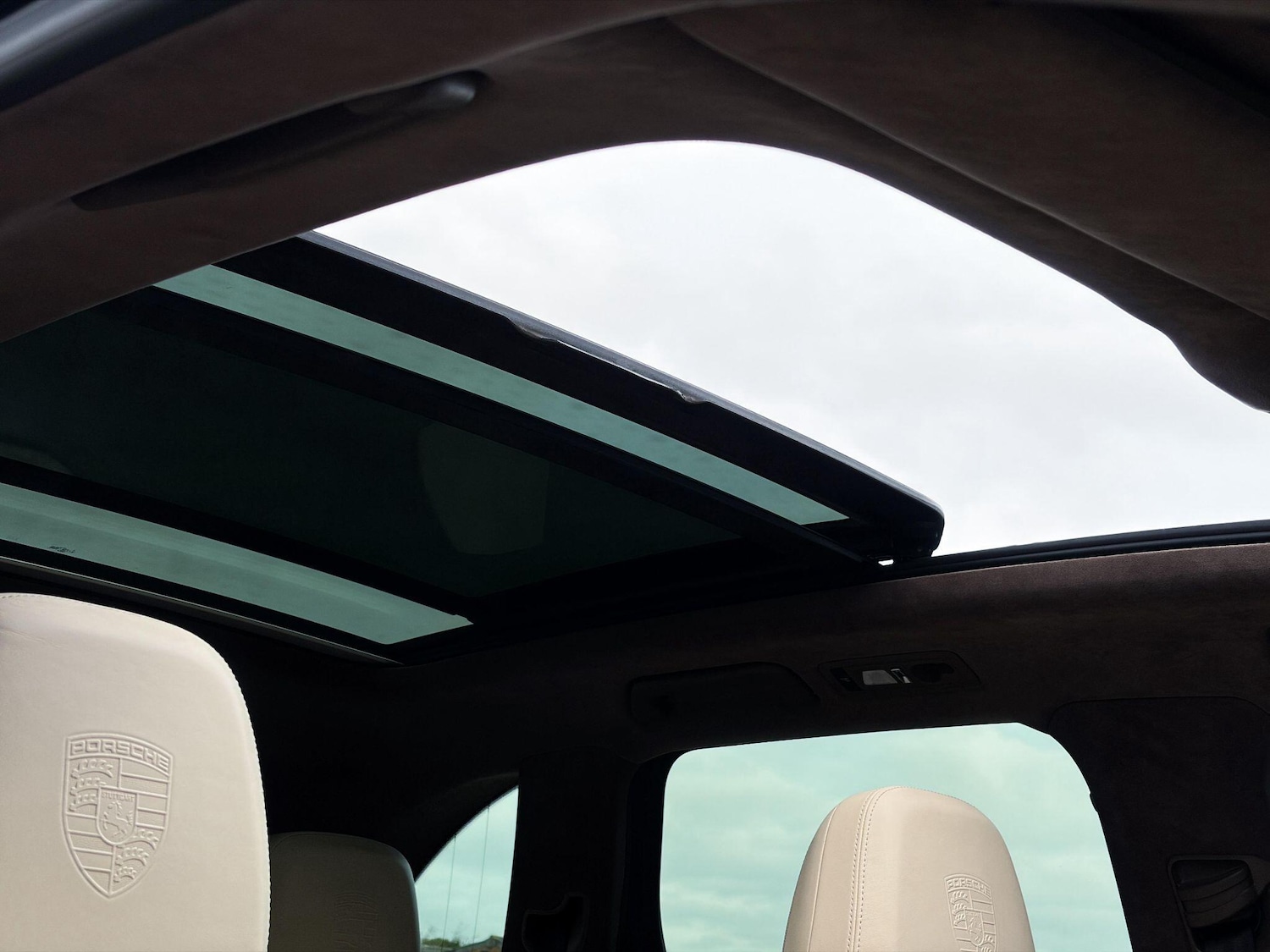 Used Porsche Cayenne 2013 for sale - 77484592: Photo 26