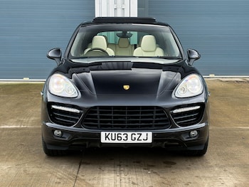 Used Porsche Cayenne 2013 for sale - 77484592: Photo
