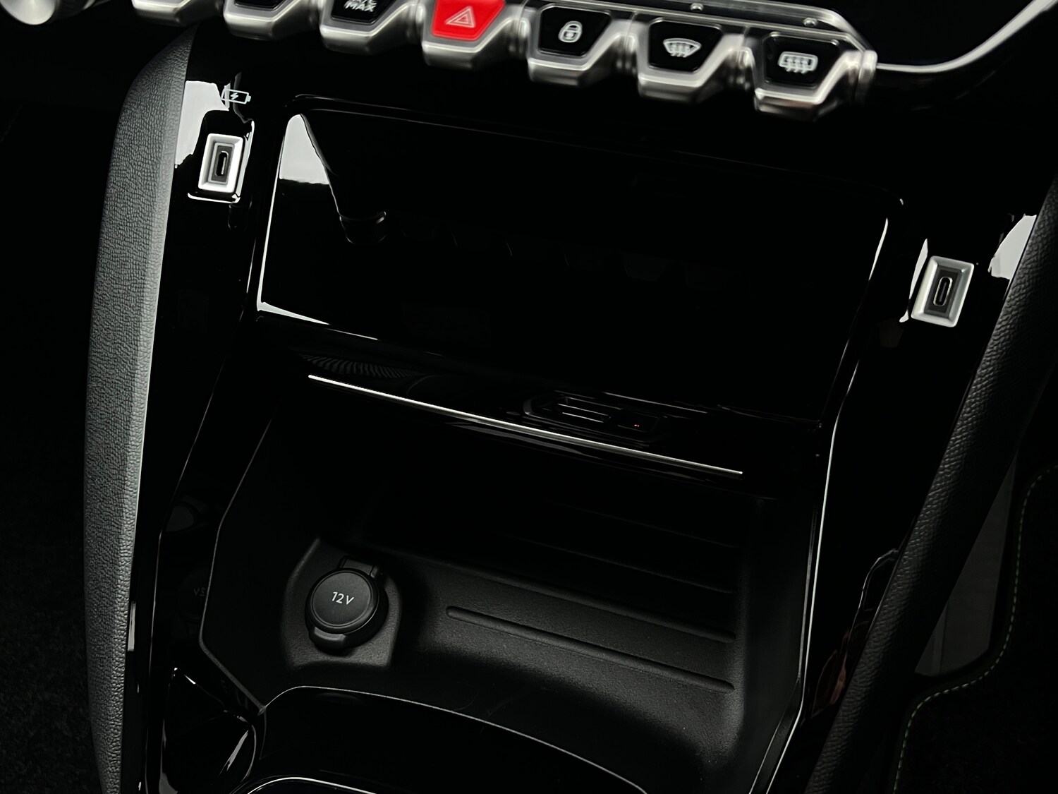 Used Peugeot 208 2025 for sale - 76316620: Photo 24