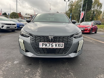 Used Peugeot 208 2025 for sale - 76316620: Photo