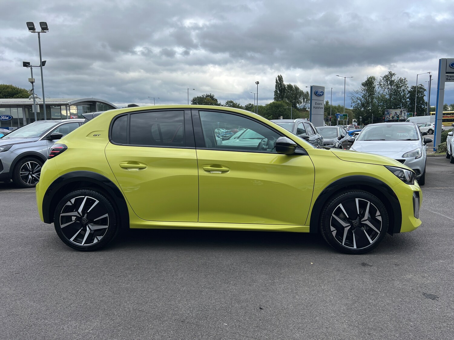 Used Peugeot 208 2025 for sale - 76373927: Photo 3