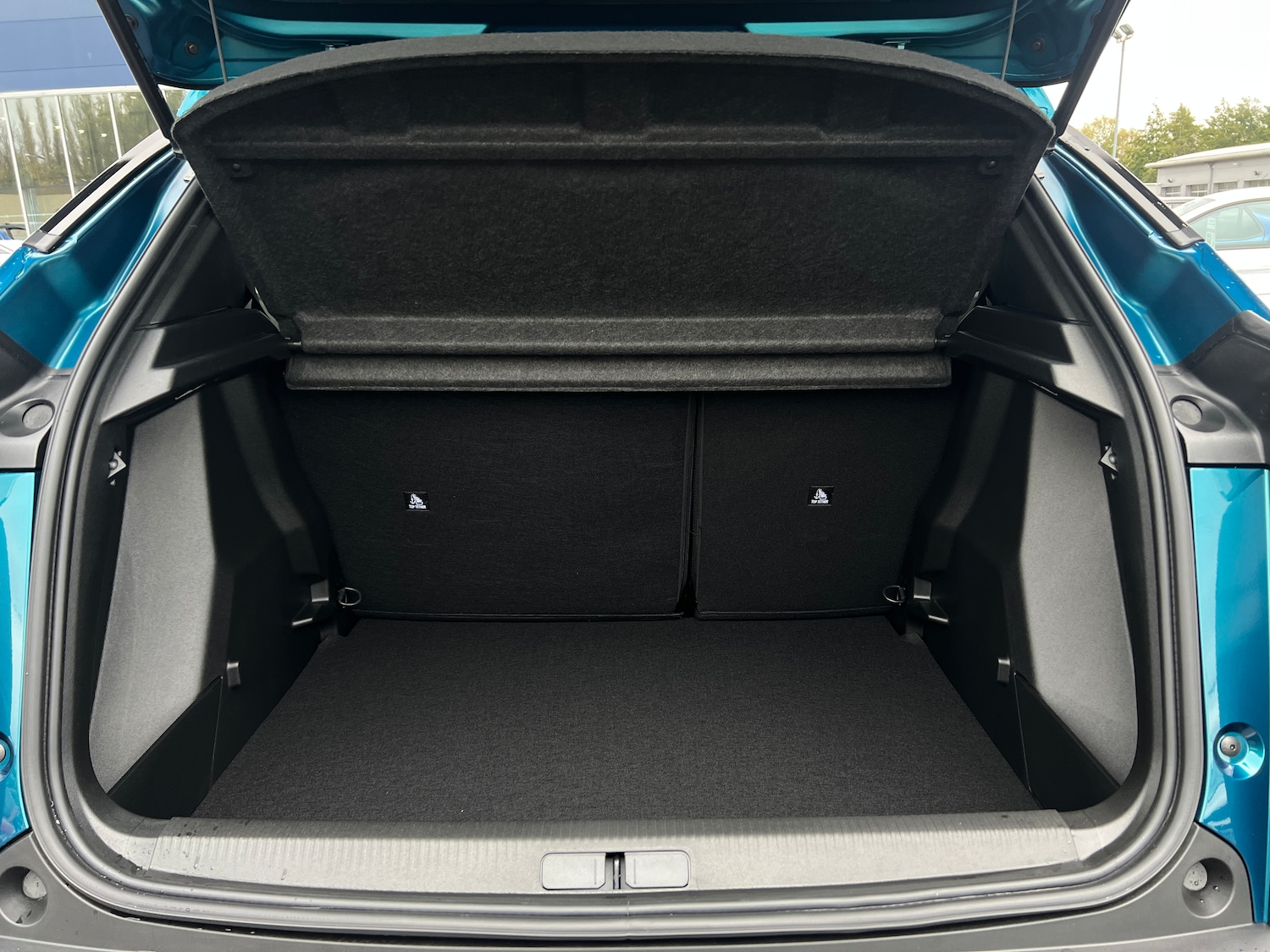 Used Peugeot 2008 2025 for sale - 76316623: Photo 9