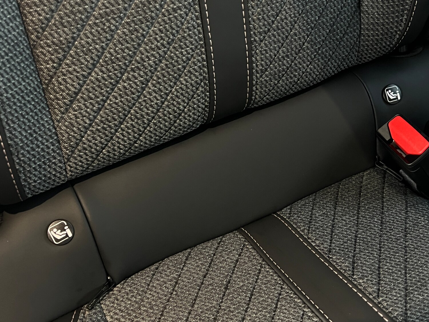 Used Peugeot 2008 2025 for sale - 76351880: Photo 19