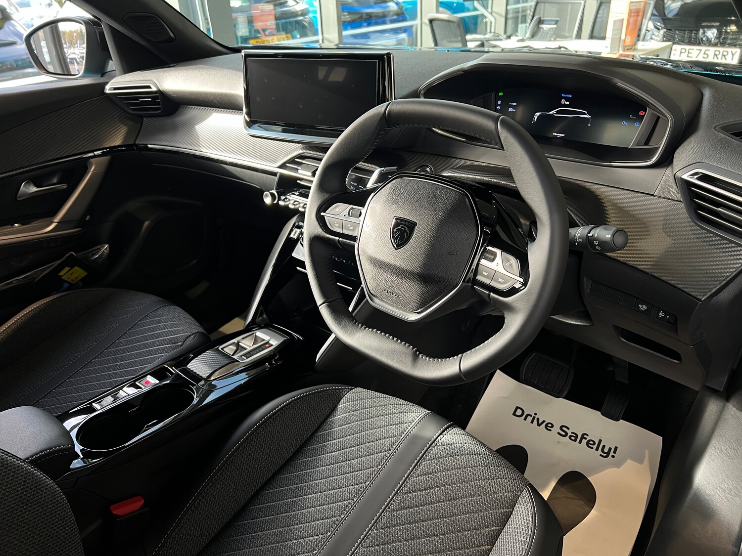 Used Peugeot 2008 2025 for sale - 76351880: Photo 6