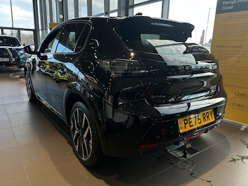 Used Peugeot 208 2025 for sale - 76878284: Photo