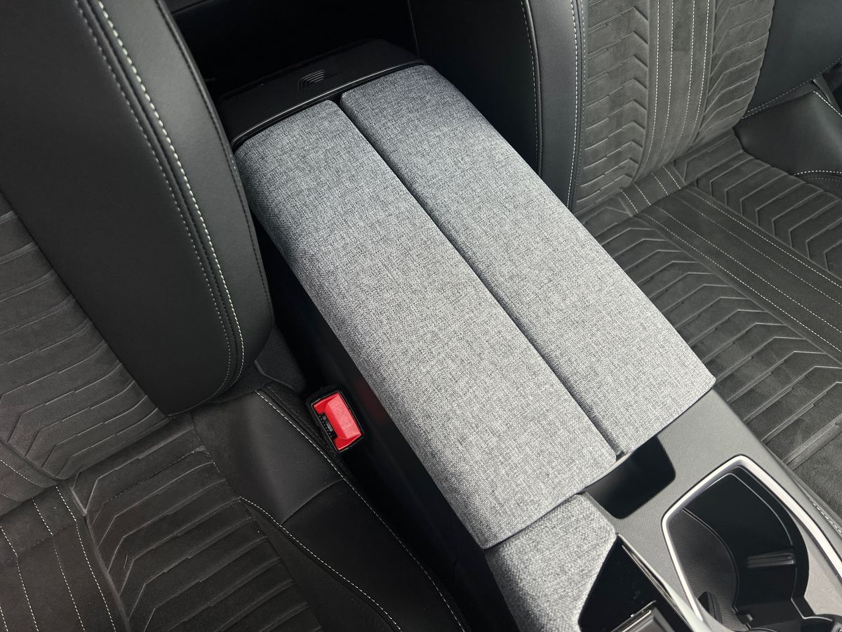 Used Peugeot 5008 2025 for sale - 76969405: Photo 41