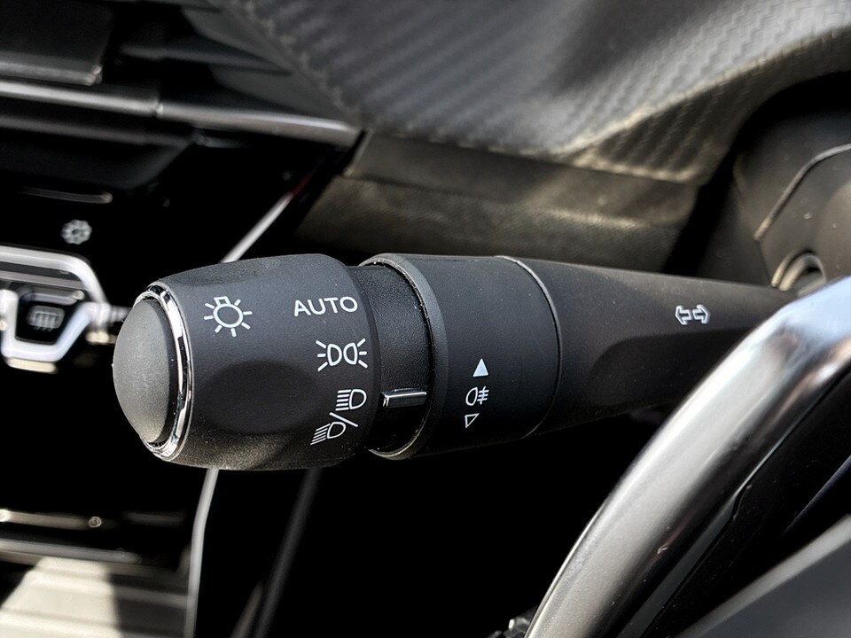 Used Peugeot 208 2023 for sale - 78177916: Photo 31