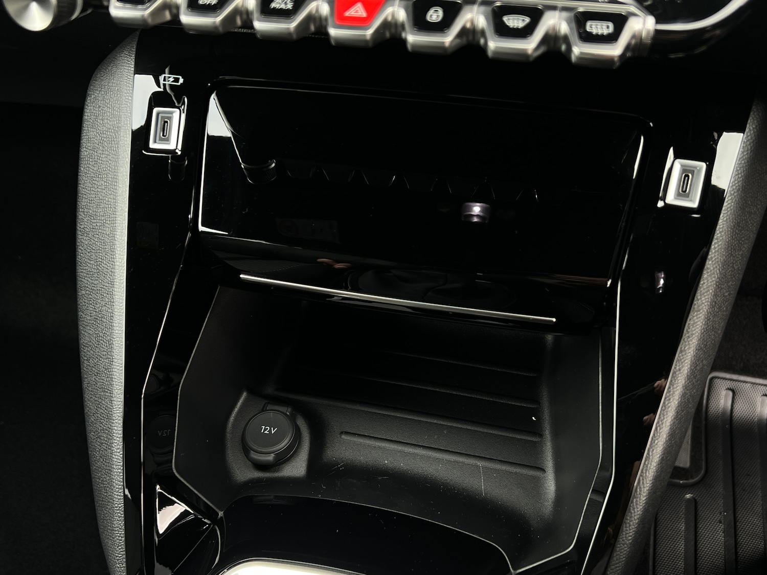 Used Peugeot 2008 2025 for sale - 75898878: Photo 22