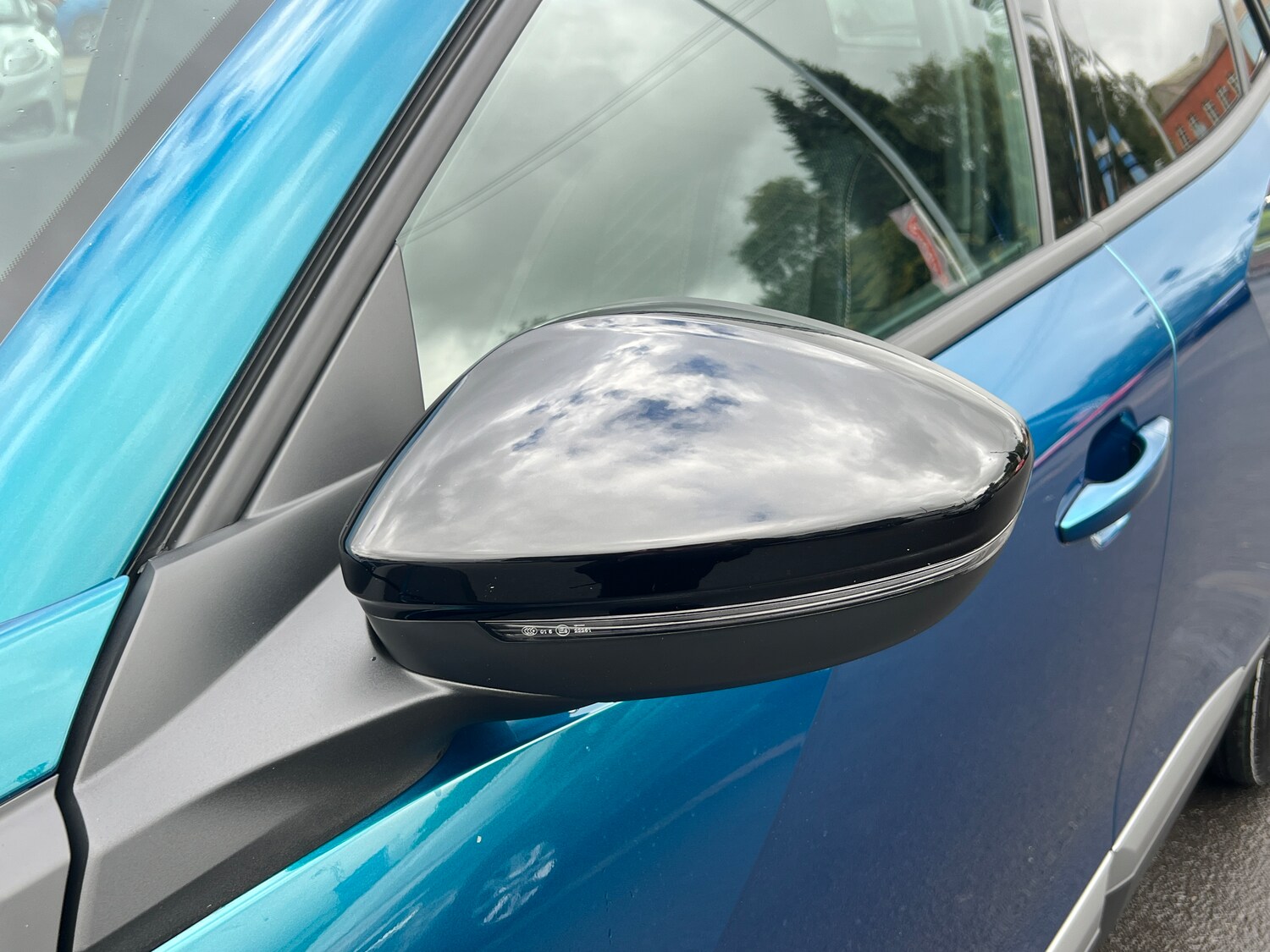 Used Peugeot 2008 2025 for sale - 75898878: Photo 8