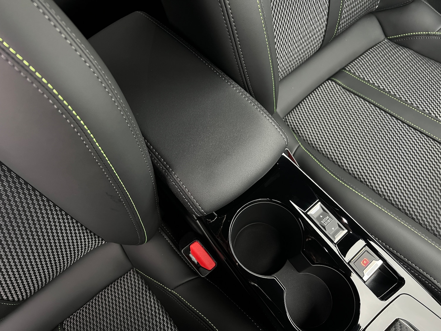 Used Peugeot 208 2025 for sale - 76792558: Photo 23