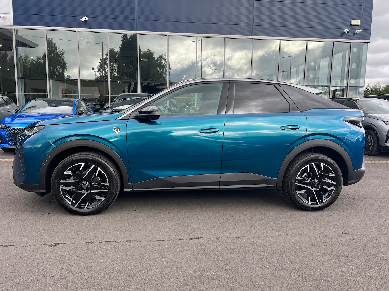 Used Peugeot 3008 2025 for sale - 76792516: Photo 3