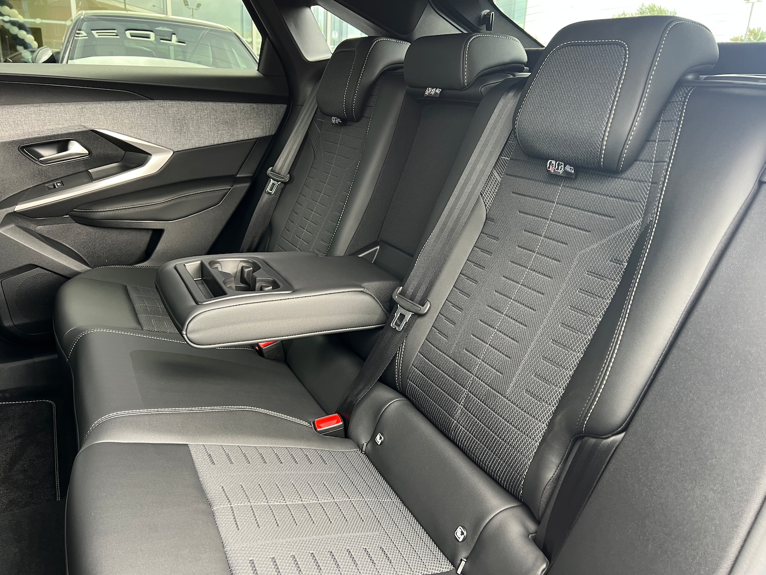 Used Peugeot 3008 2025 for sale - 76792516: Photo 8