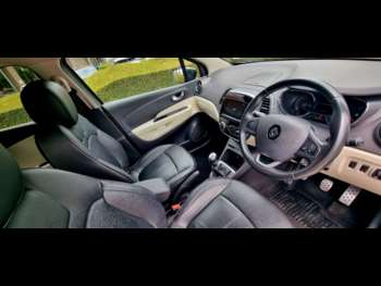 Used Renault Captur 2018 for sale - 74762665: Photo