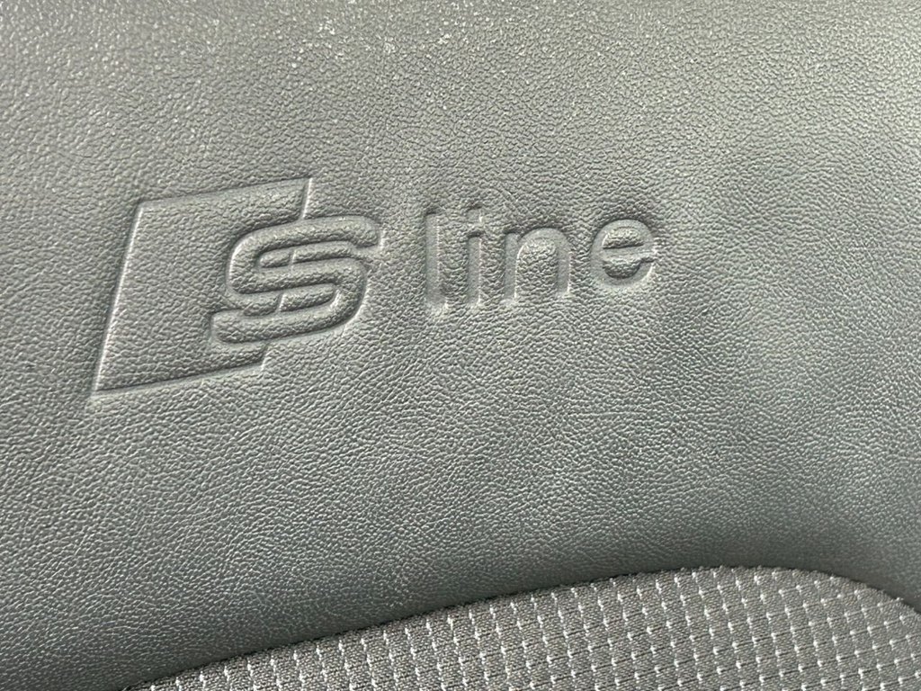 Used Audi Q3 2014 for sale - 77212815: Photo 43