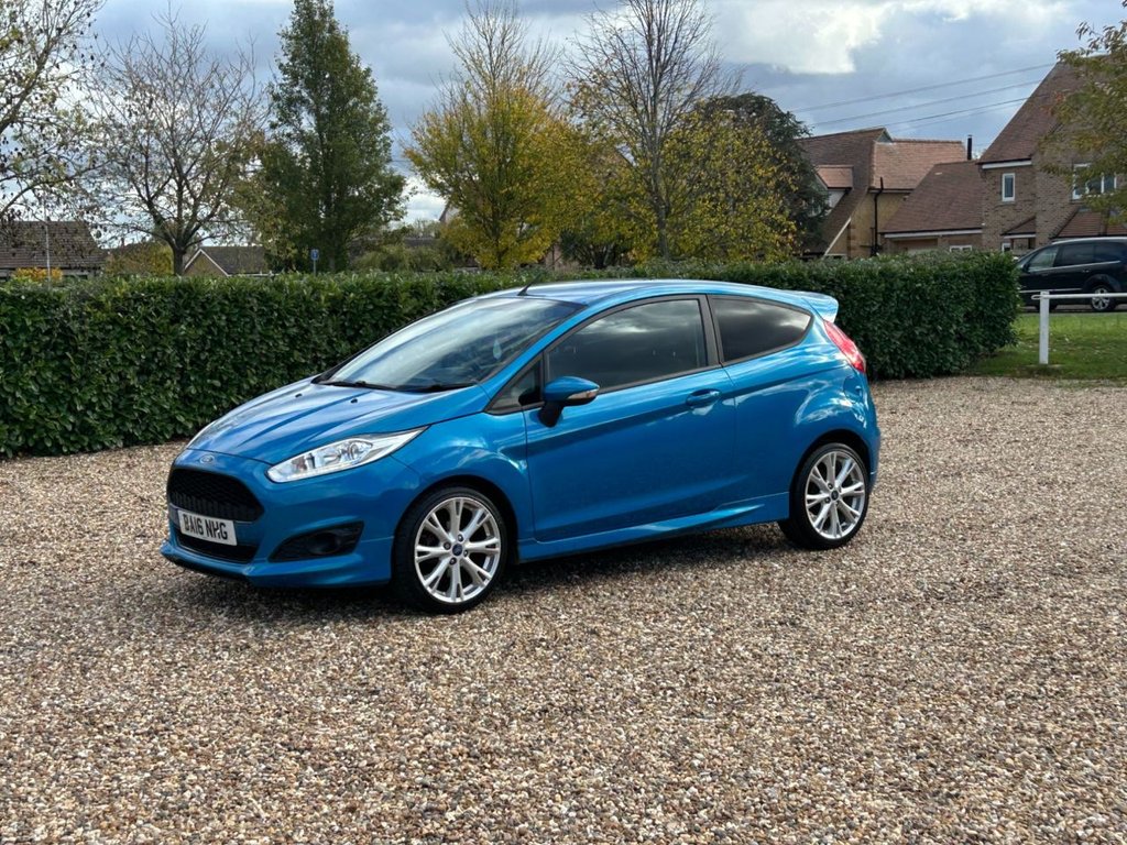 Used Ford Fiesta 2016 for sale - 76367887: Photo 2