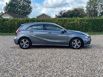 Used Mercedes-Benz A-Class 2015 for sale - 75937595: Photo