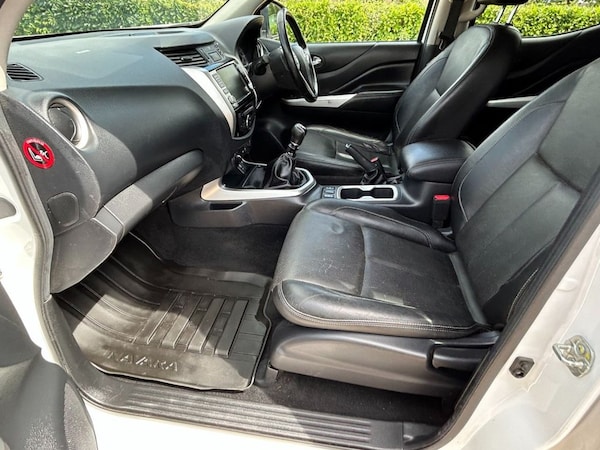 Used Nissan Navara 2020 for sale - 75433210: Photo 27
