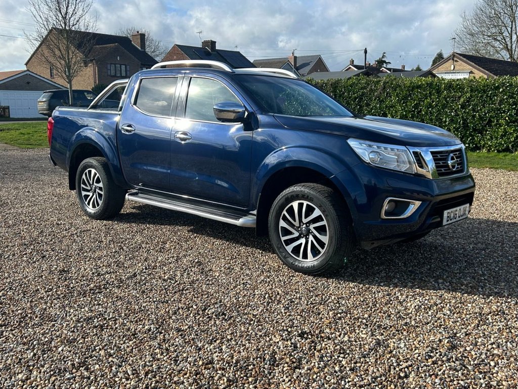 Used Nissan Navara 2016 for sale - 77636773: Photo 2