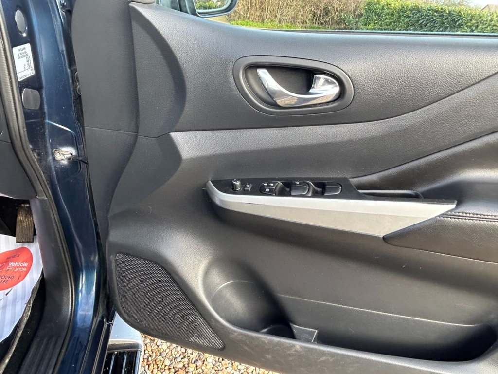 Used Nissan Navara 2016 for sale - 77636773: Photo 38