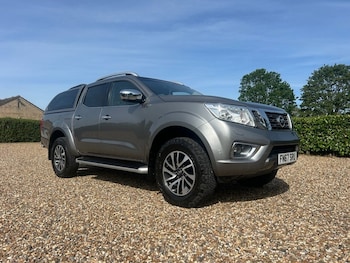 Used Nissan Navara 2017 for sale - 78975426: Photo