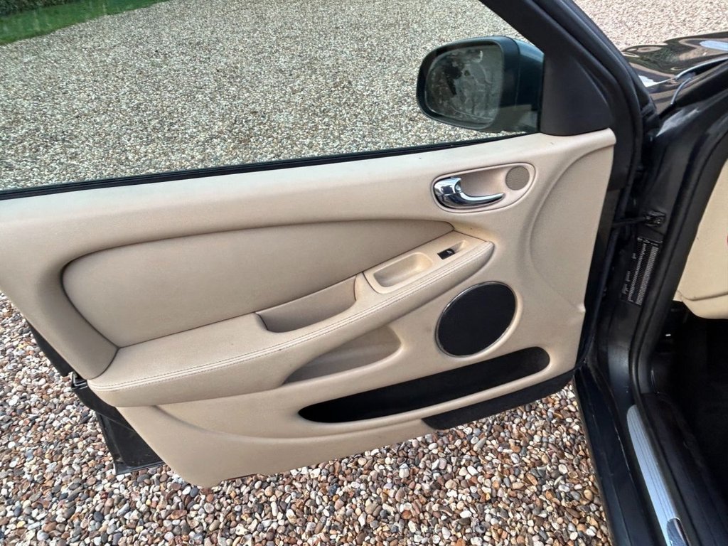 Used Jaguar X-Type 2008 for sale - 77557744: Photo 26