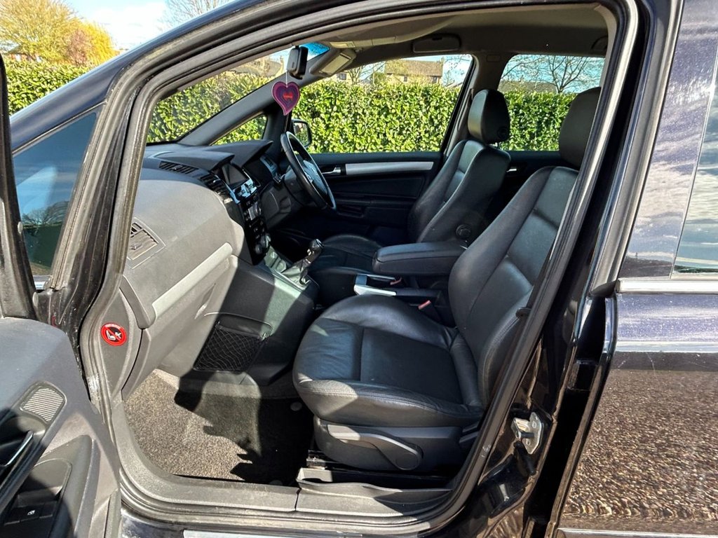 Used Vauxhall Zafira 2011 for sale - 78044683: Photo 19