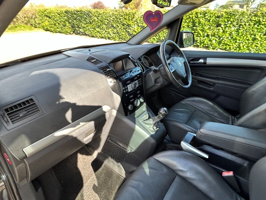 Used Vauxhall Zafira 2011 for sale - 78044683: Photo 23