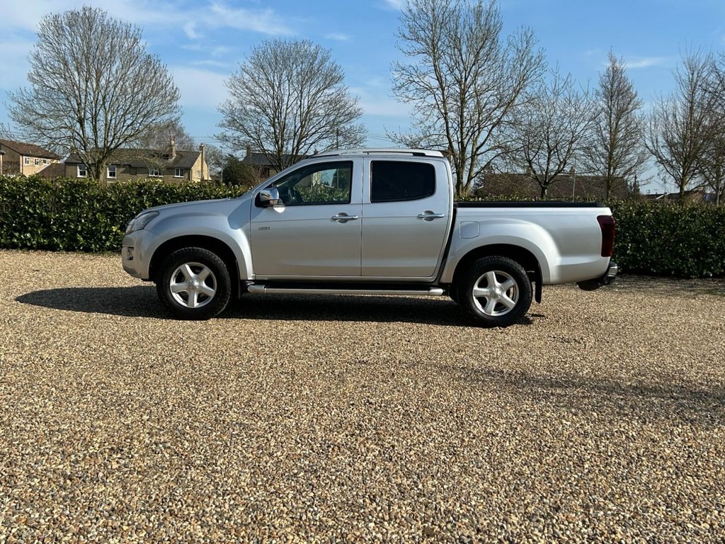 Used Isuzu D-Max 2017 for sale - 76791981: Photo 11