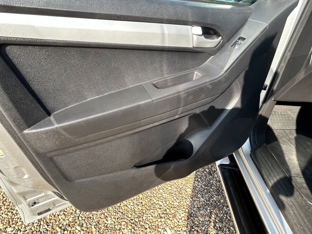 Used Isuzu D-Max 2017 for sale - 76791981: Photo 26