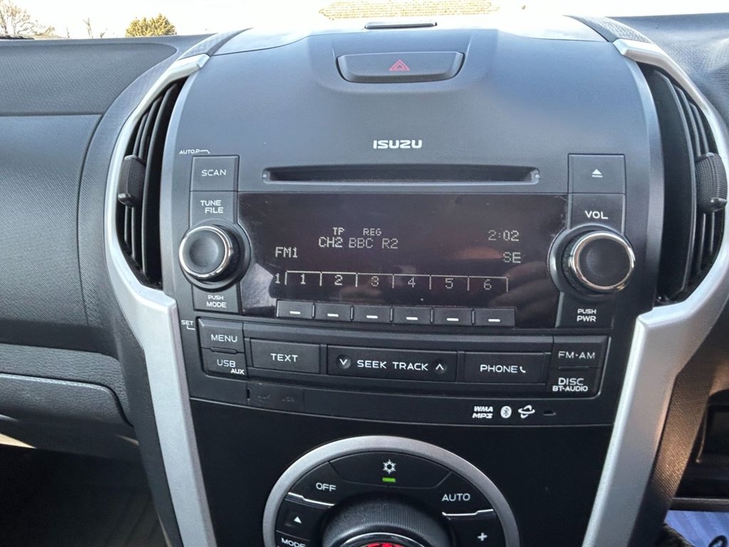 Used Isuzu D-Max 2017 for sale - 76791981: Photo 38