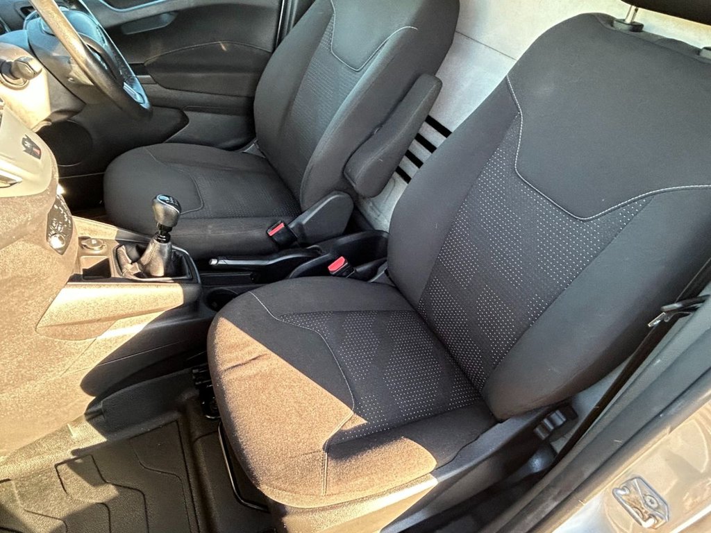 Used Ford Transit Courier 2020 for sale - 77941671: Photo 13