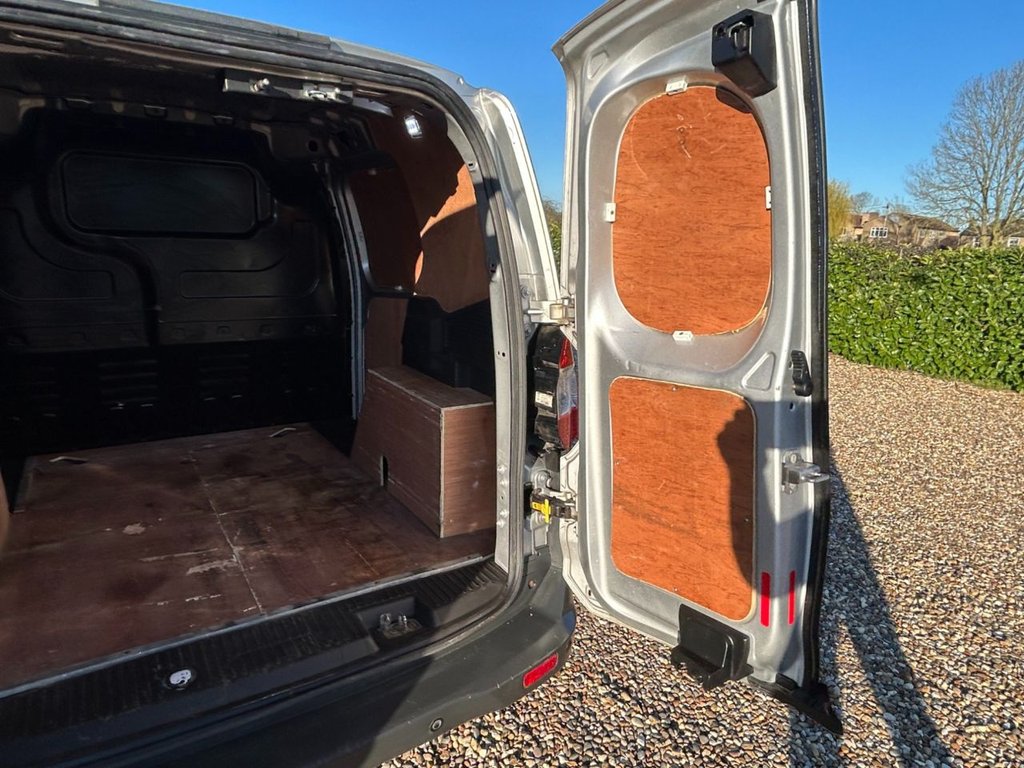 Used Ford Transit Courier 2020 for sale - 77941671: Photo 19