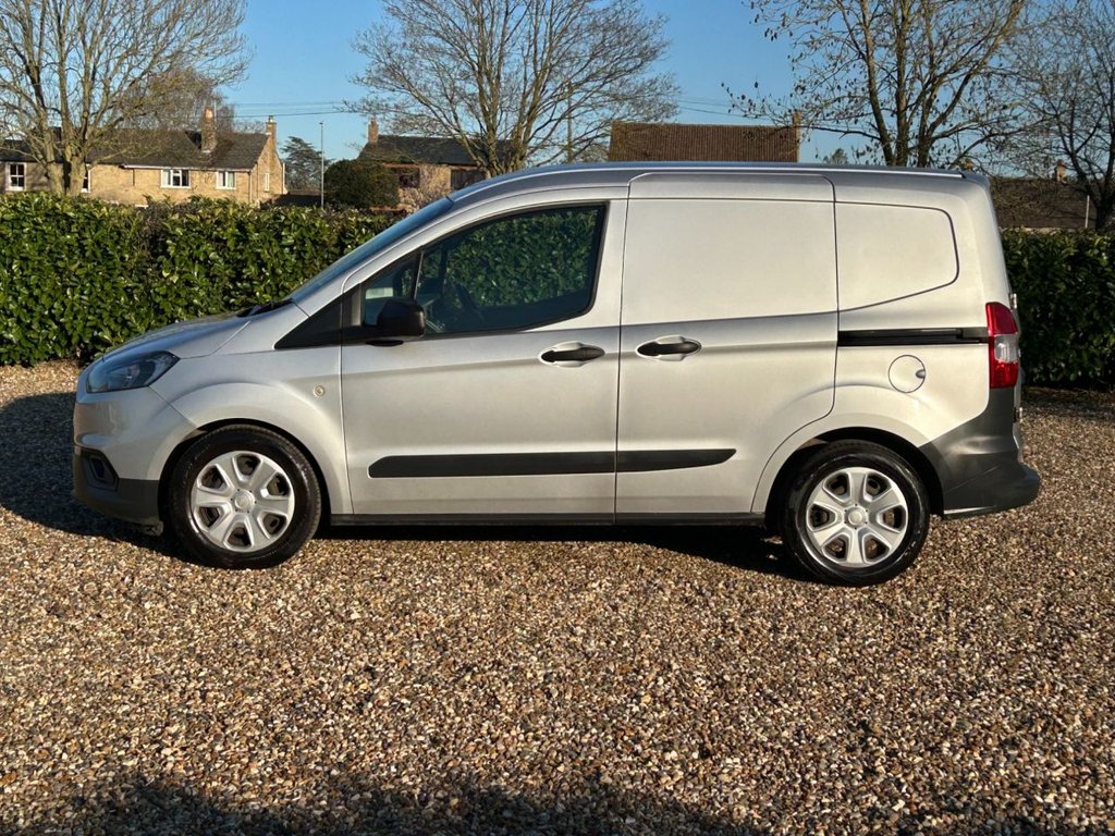 Used Ford Transit Courier 2020 for sale - 77941671: Photo 2