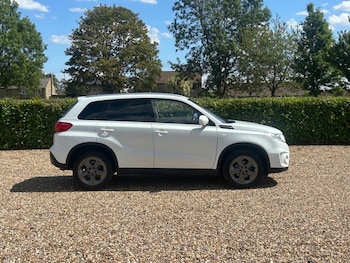 Used Suzuki Vitara 2015 for sale - 79385274: Photo