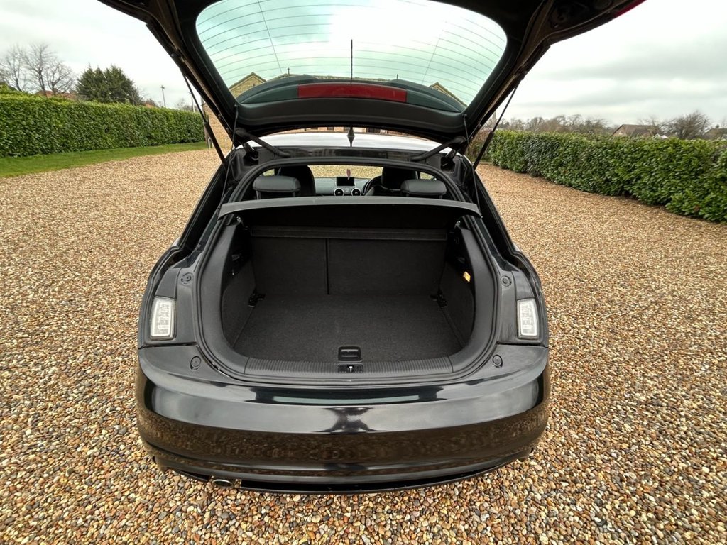 Used Audi A1 2011 for sale - 77498985: Photo 24