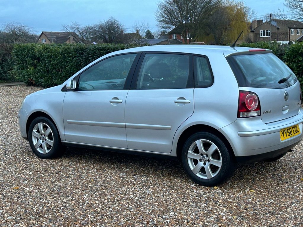 Used Volkswagen Polo 2008 for sale - 76868055: Photo 12
