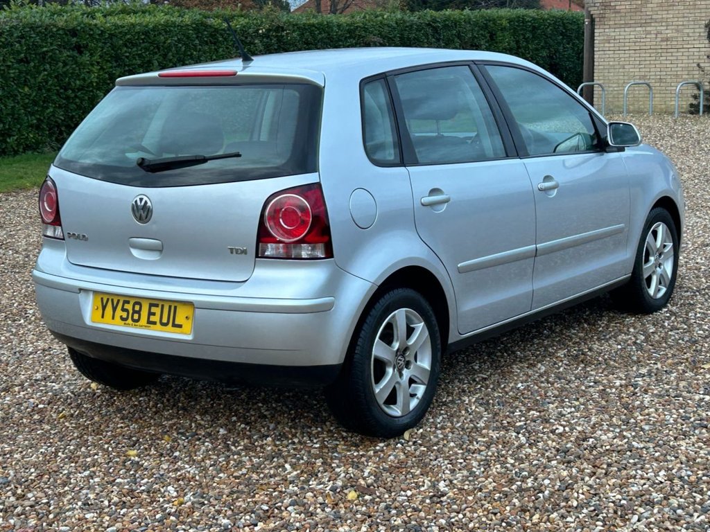 Used Volkswagen Polo 2008 for sale - 76868055: Photo 17