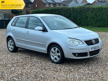 Used Volkswagen Polo 2008 for sale - 76868055: Photo