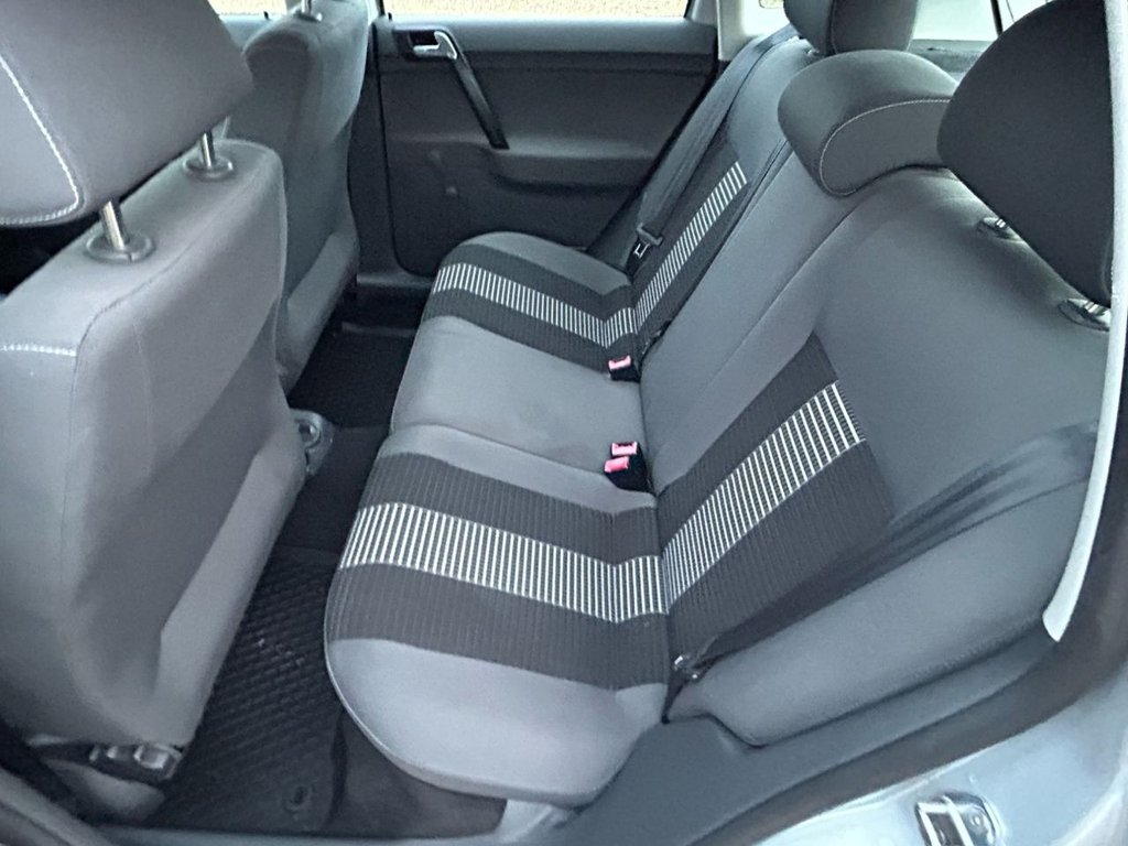 Used Volkswagen Polo 2008 for sale - 76868055: Photo 24